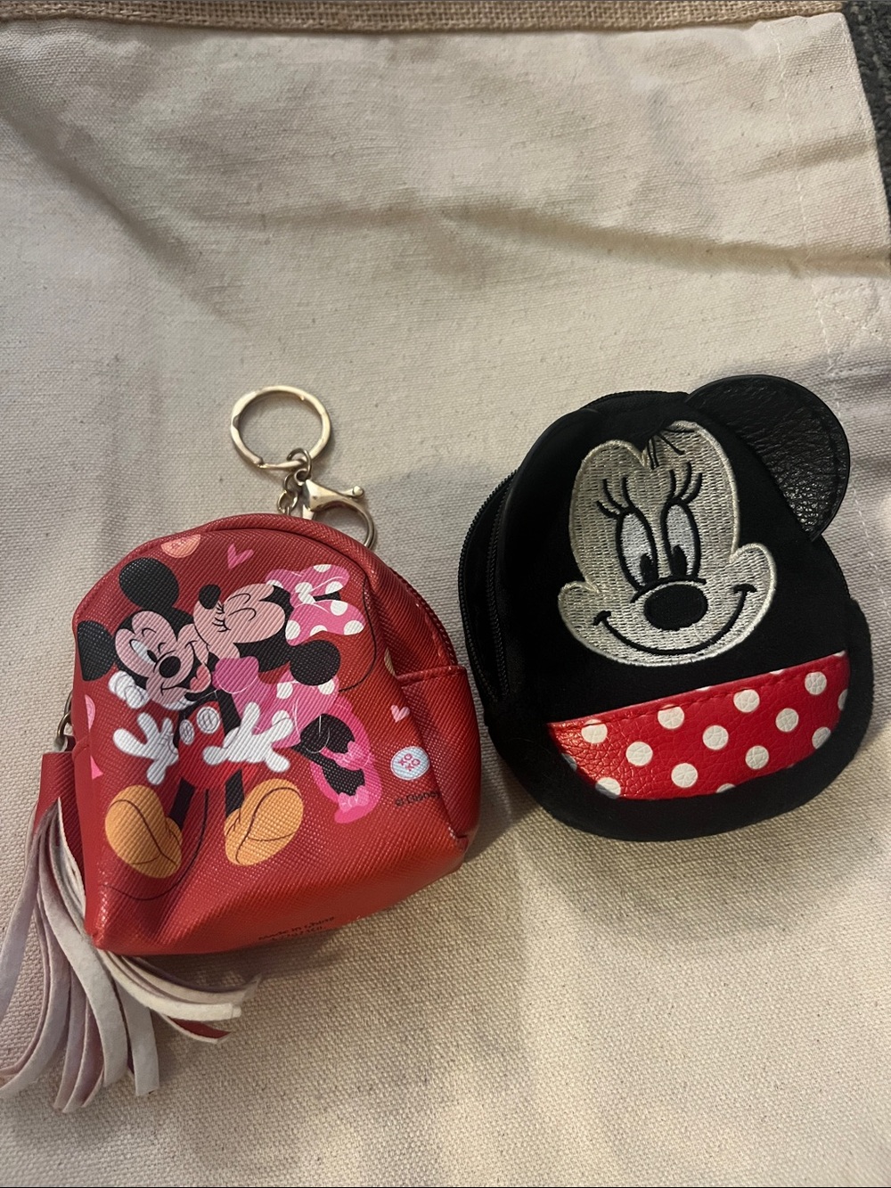 Disney Minnie Mouse Mini Backpack Keychain Set in Red, Black and White 106